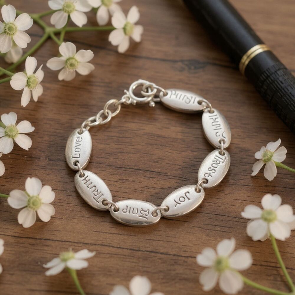 Vintage Silver Bracelet Love Family Hope Trust Joy Truth Charity Link Toggle